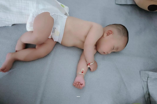 垦利宝宝黄疸值多少才正常